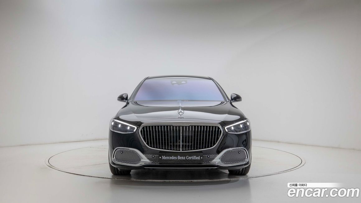 Mercedes-Benz S-Class 2025