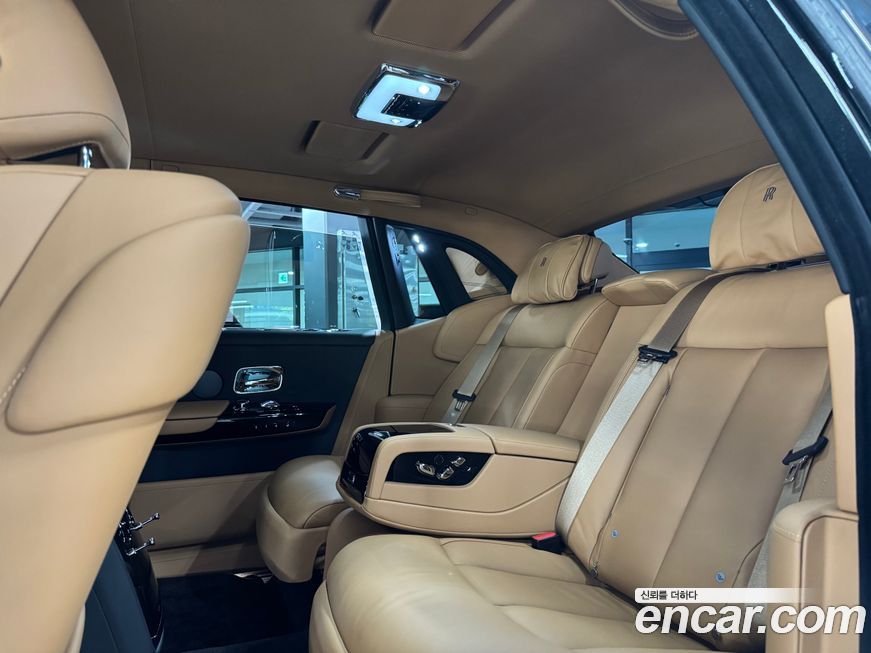 Rolls-Royce Phantom 2021