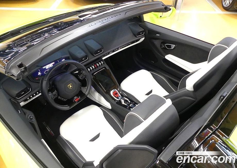 Lamborghini Huracan 2022