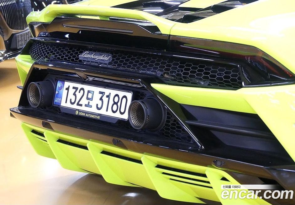 Lamborghini Huracan 2022