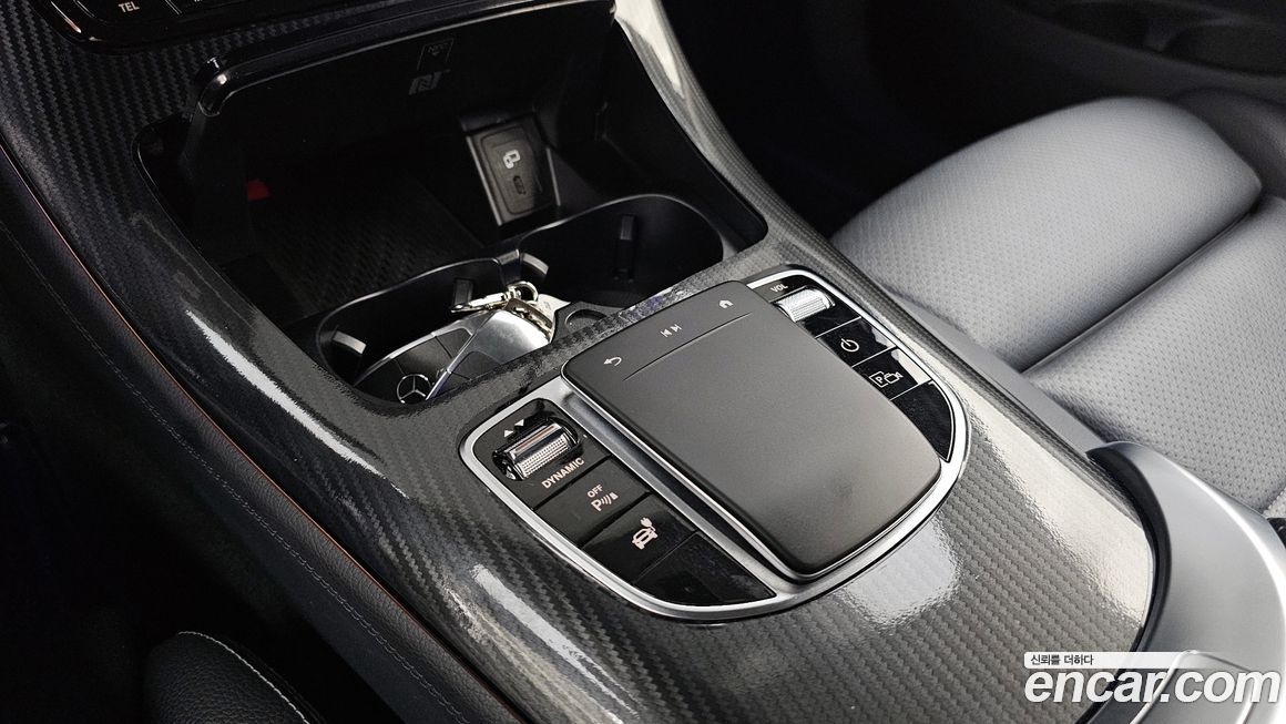Mercedes-Benz EQC 2021