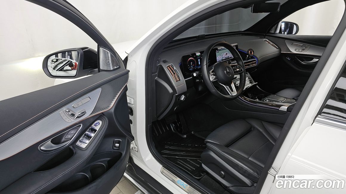 Mercedes-Benz EQC 2021