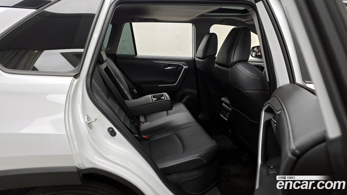 Toyota RAV4 2024
