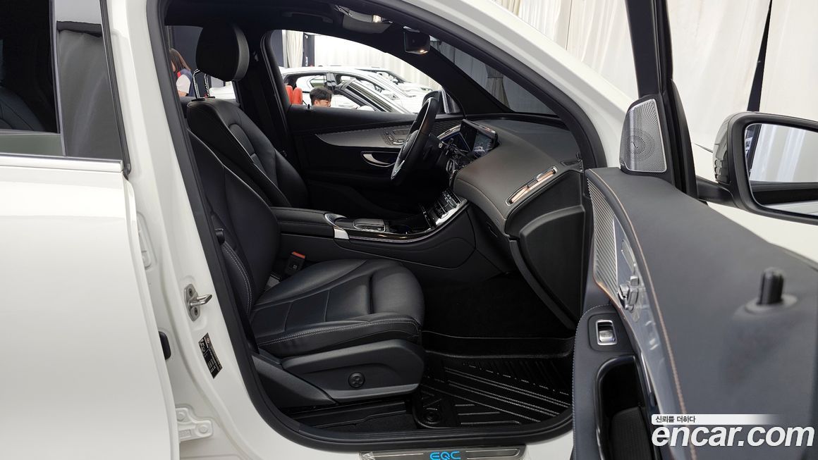 Mercedes-Benz EQC 2021