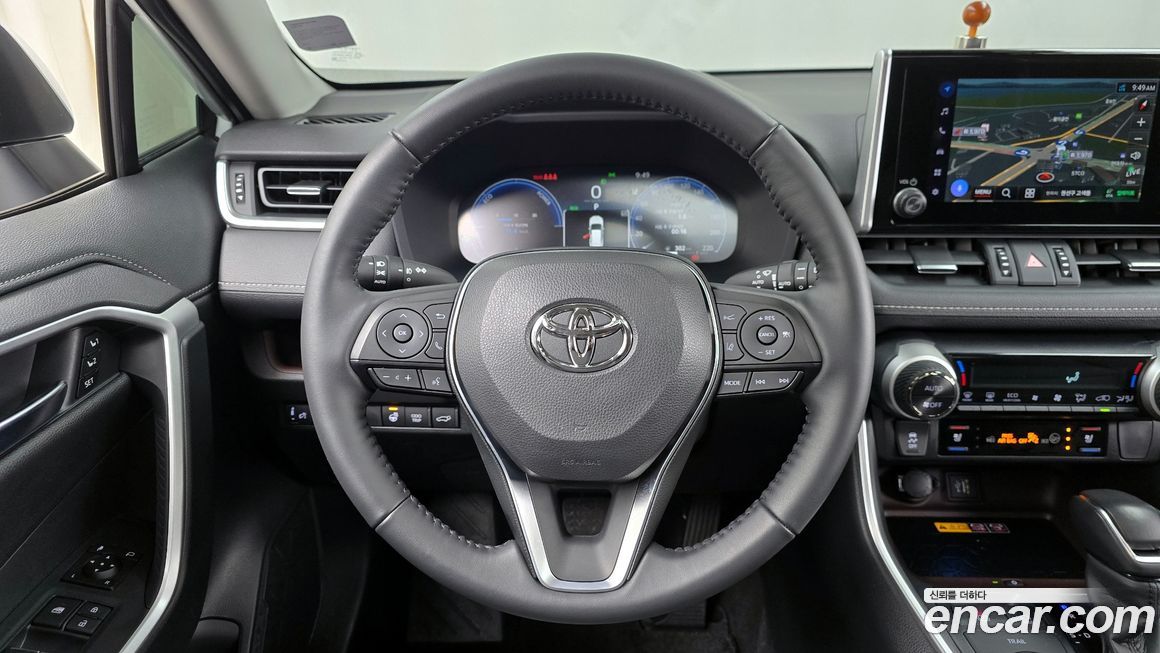 Toyota RAV4 2024
