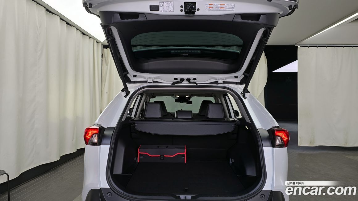 Toyota RAV4 2024