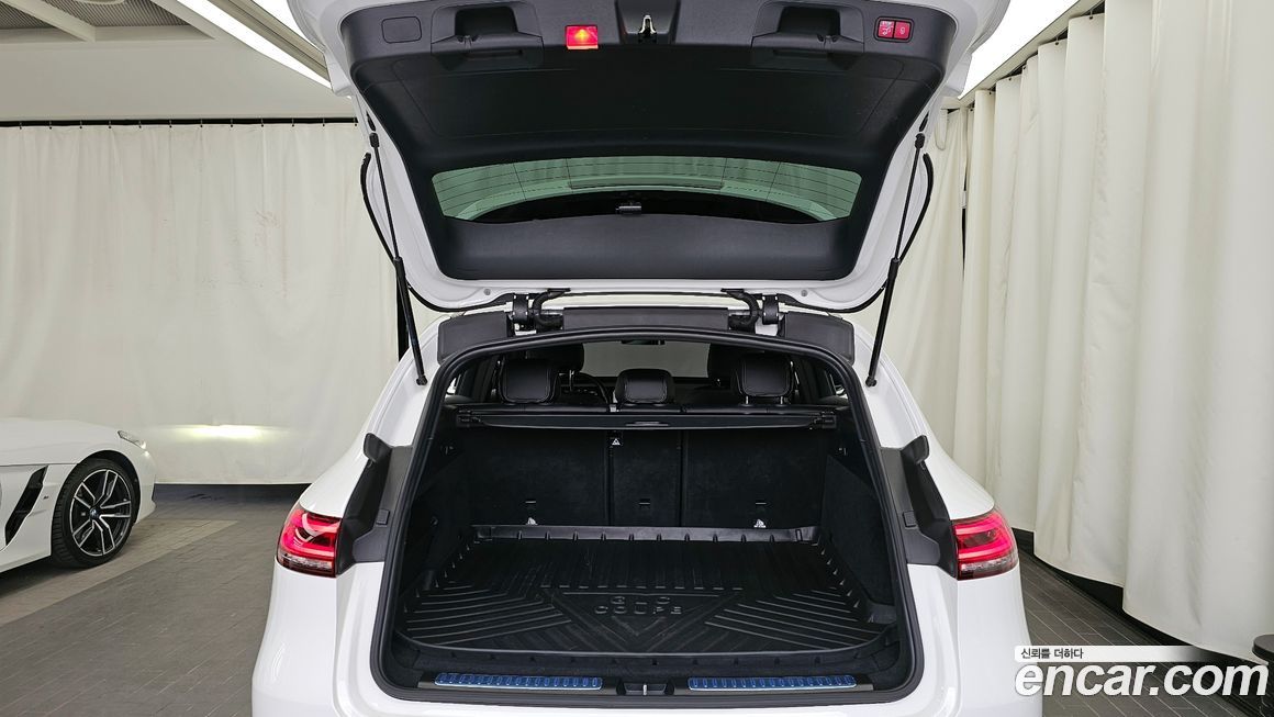 Mercedes-Benz EQC 2021