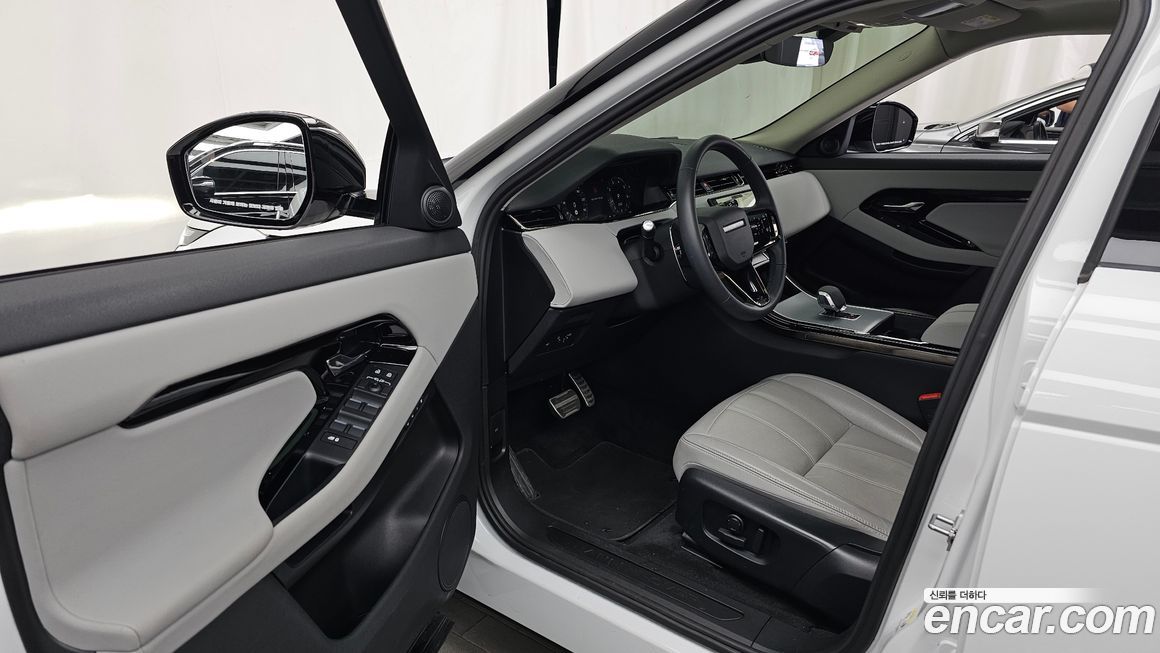 Land Rover Range Rover Evoque 2024