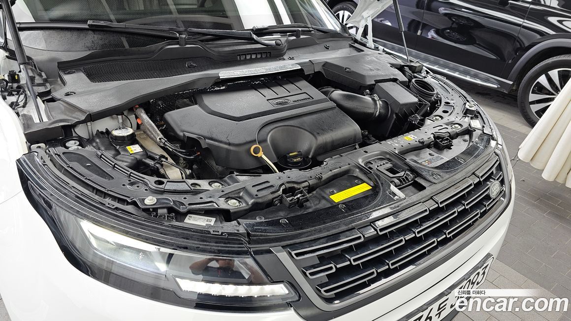Land Rover Range Rover Evoque 2024