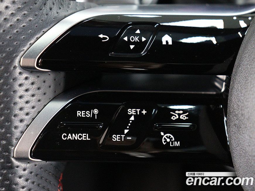 Mercedes-Benz CLA-Class 2024
