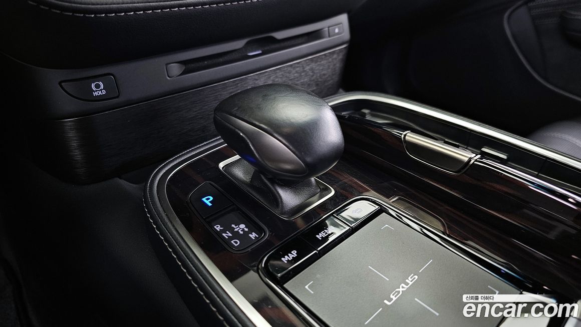 Lexus LS 2018