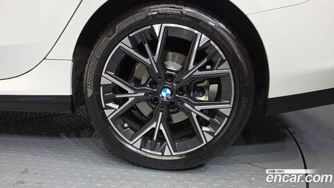 BMW 2-Series 2025