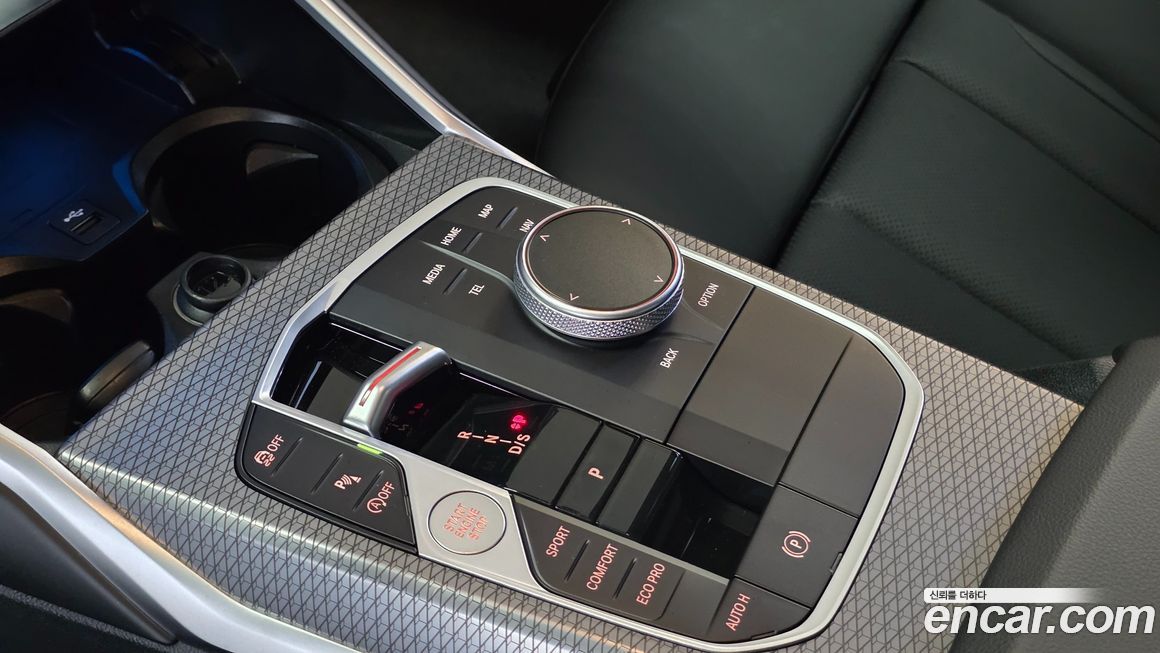 BMW 3-Series 2025