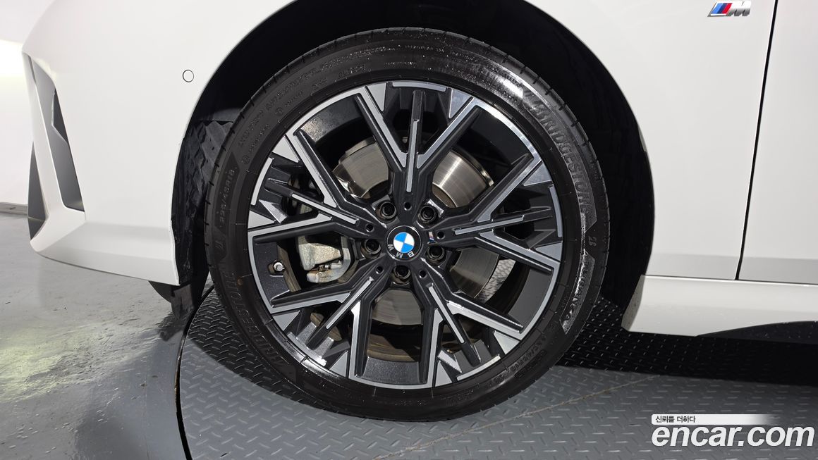 BMW 2-Series 2025