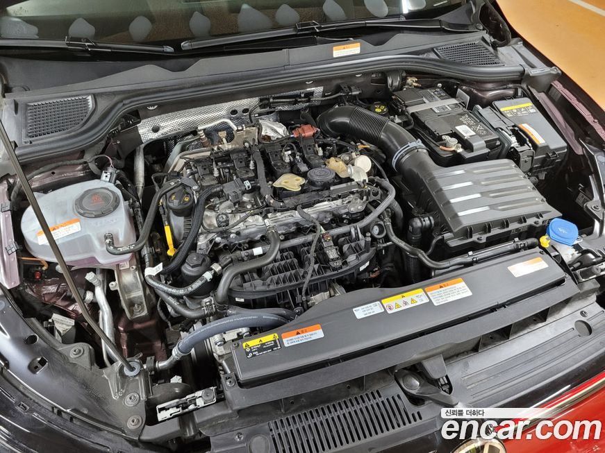 Volkswagen Golf 2023