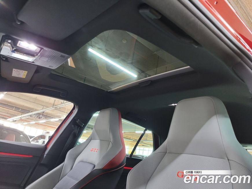 Volkswagen Golf 2023