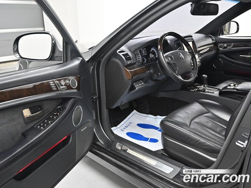 KG_Mobility_Ssangyong Chairman 2012