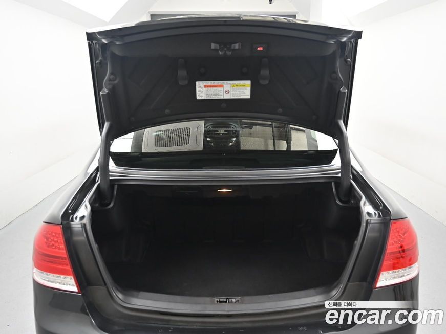 KG_Mobility_Ssangyong Chairman 2012