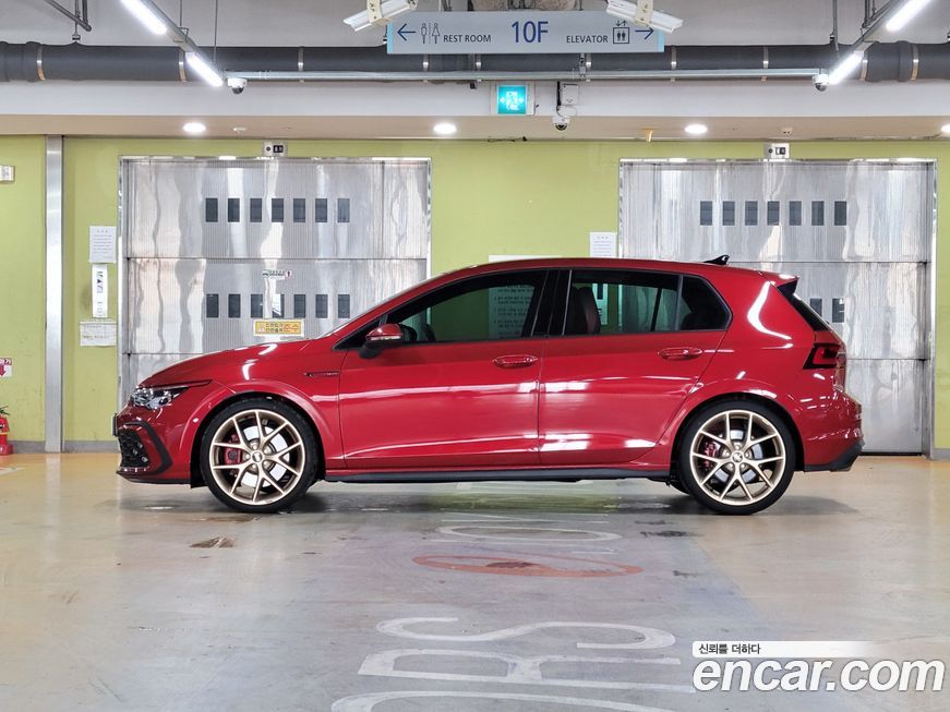 Volkswagen Golf 2023