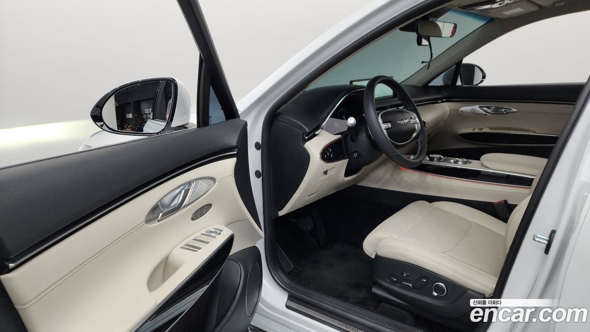 Genesis GV70 2023