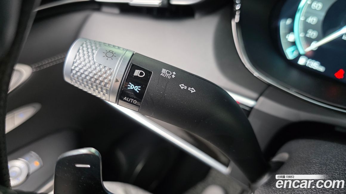 Genesis GV70 2023