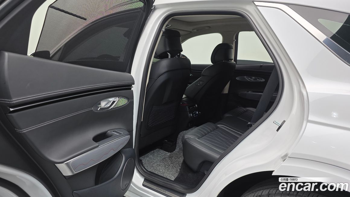 Genesis GV70 2023