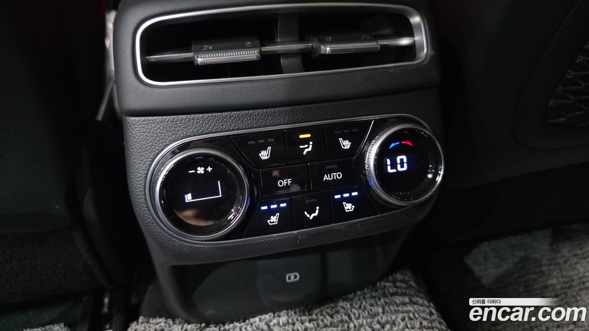 Genesis GV70 2023