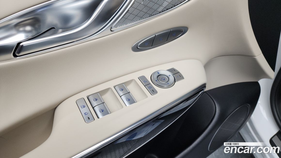 Genesis GV70 2023