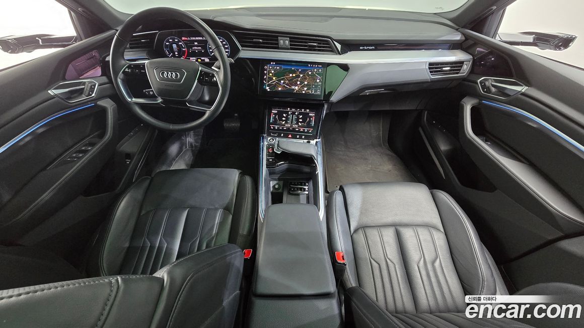 Audi e-tron 2022