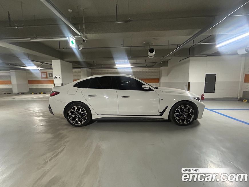 BMW i4 2024