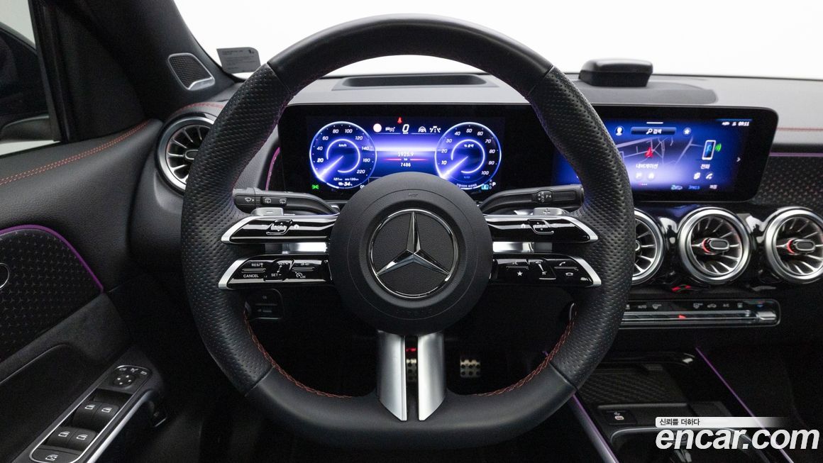Mercedes-Benz EQB 2025