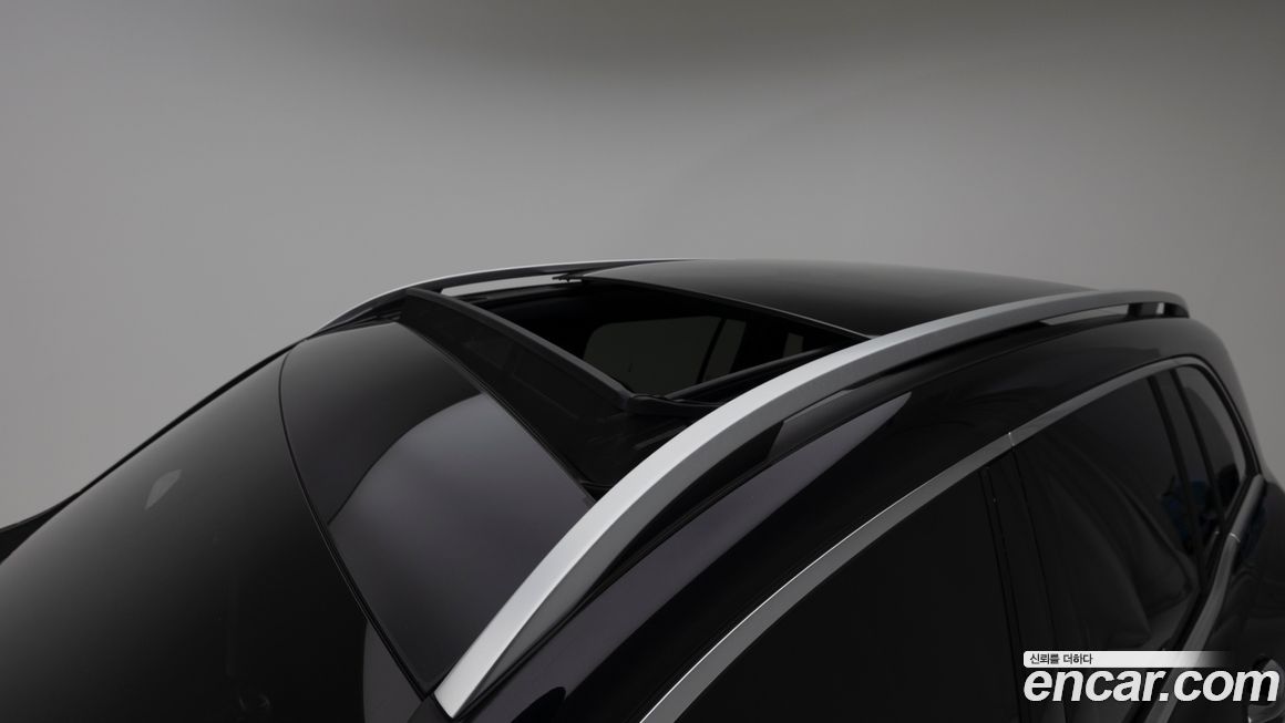 Mercedes-Benz EQB 2025