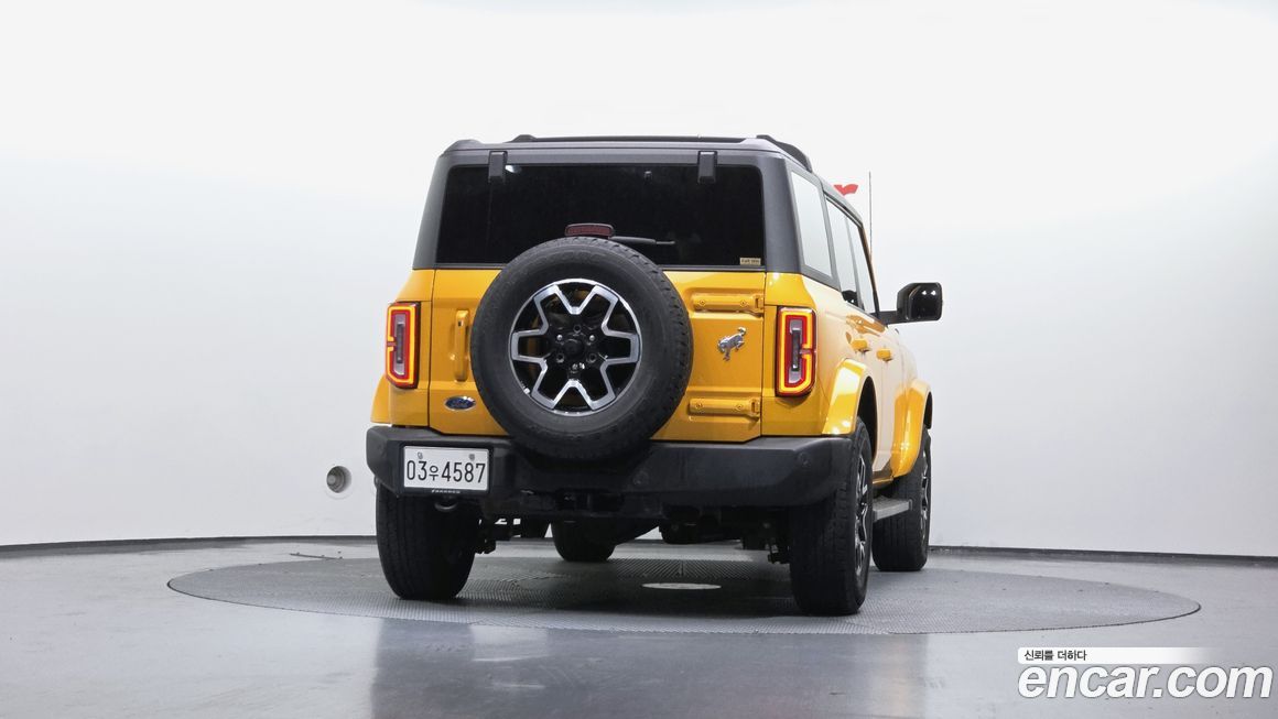 Ford Bronco 2022
