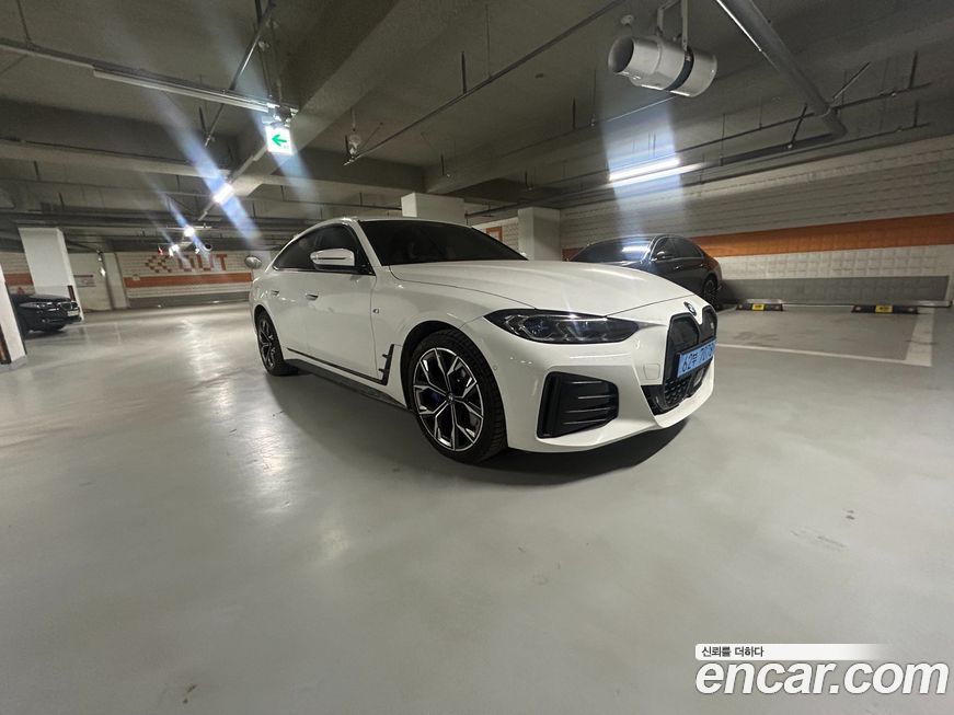 BMW i4 2024