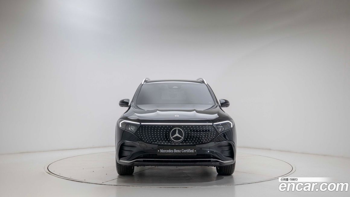 Mercedes-Benz EQB 2025