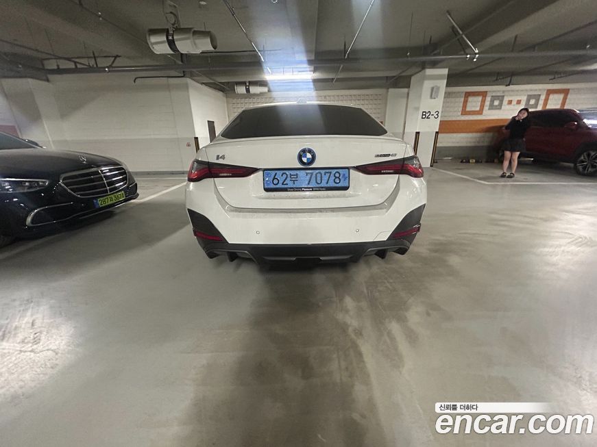 BMW i4 2024