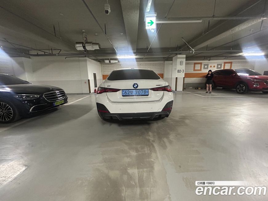 BMW i4 2024