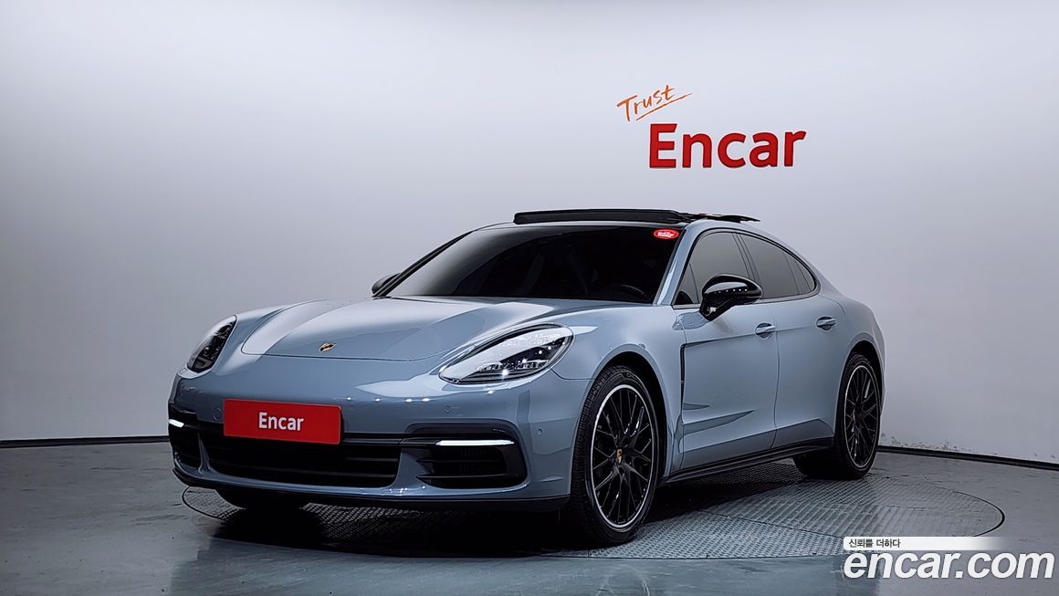 Porsche Panamera 2018