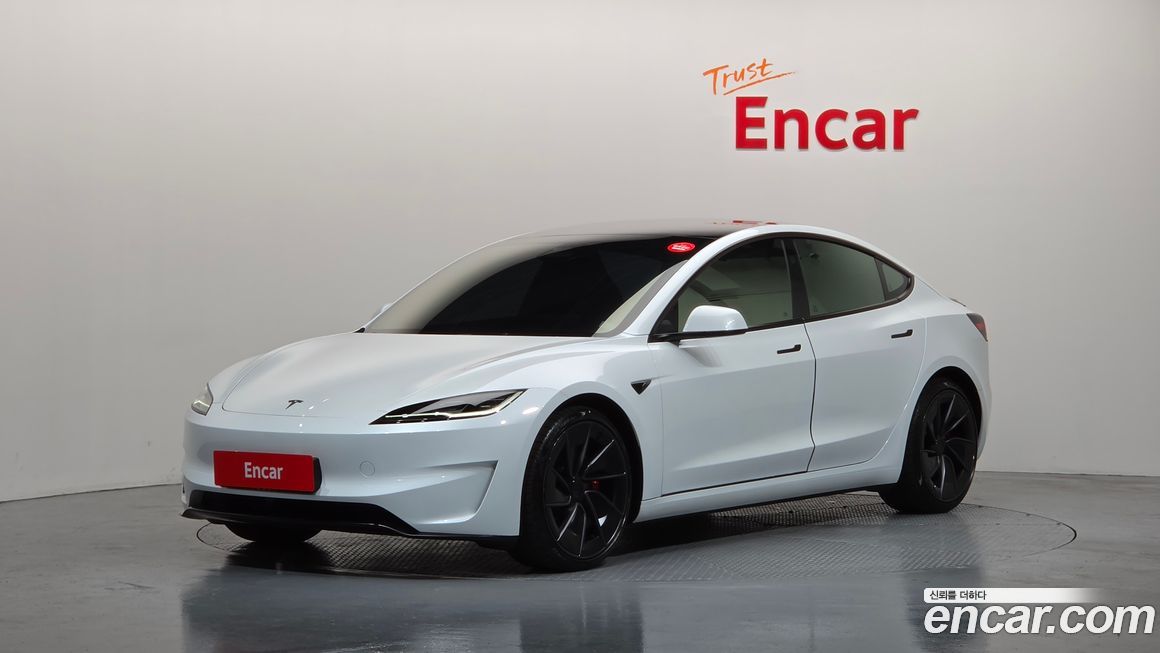 Tesla Model 3 2026