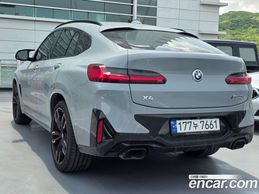 BMW X4 2023
