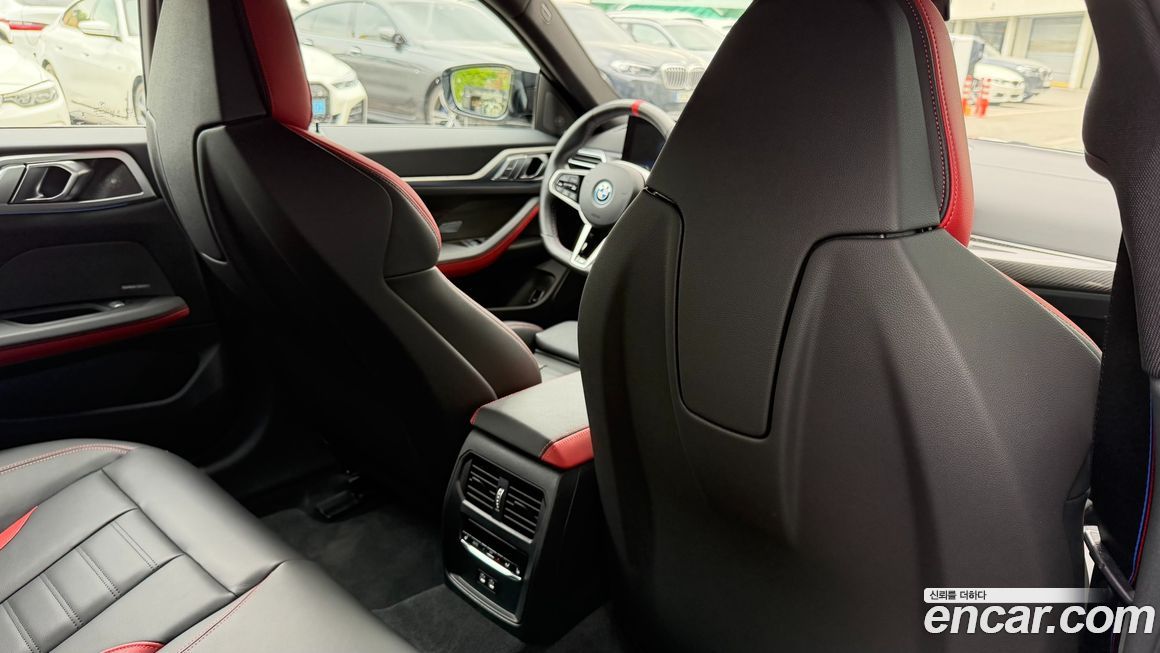 BMW i4 2025