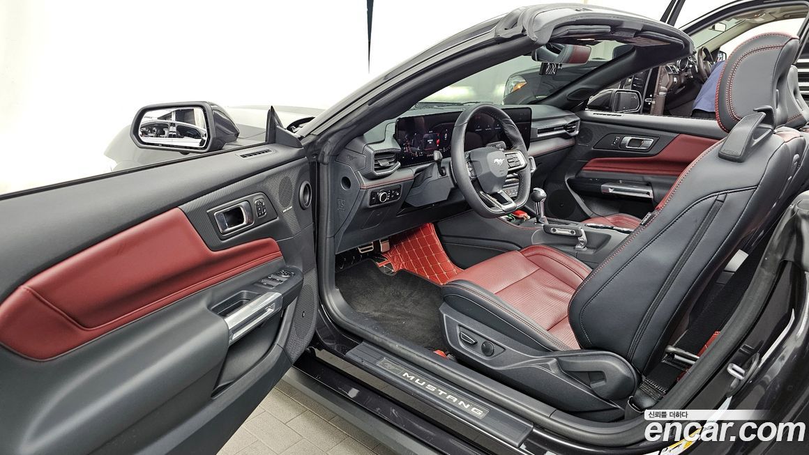 Ford Mustang 2024