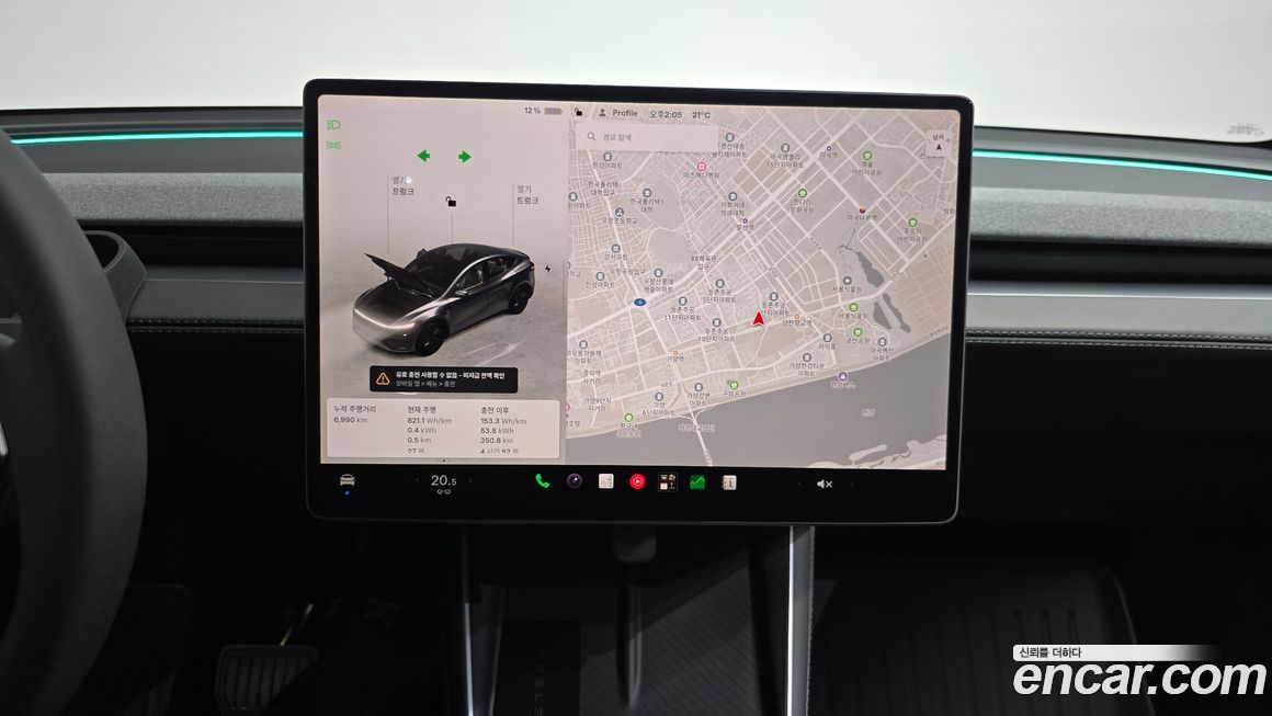 Tesla Model Y 2025