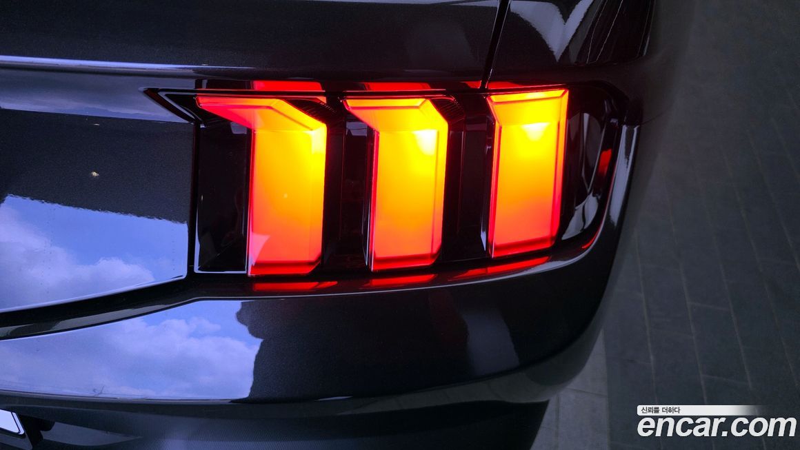 Ford Mustang 2024