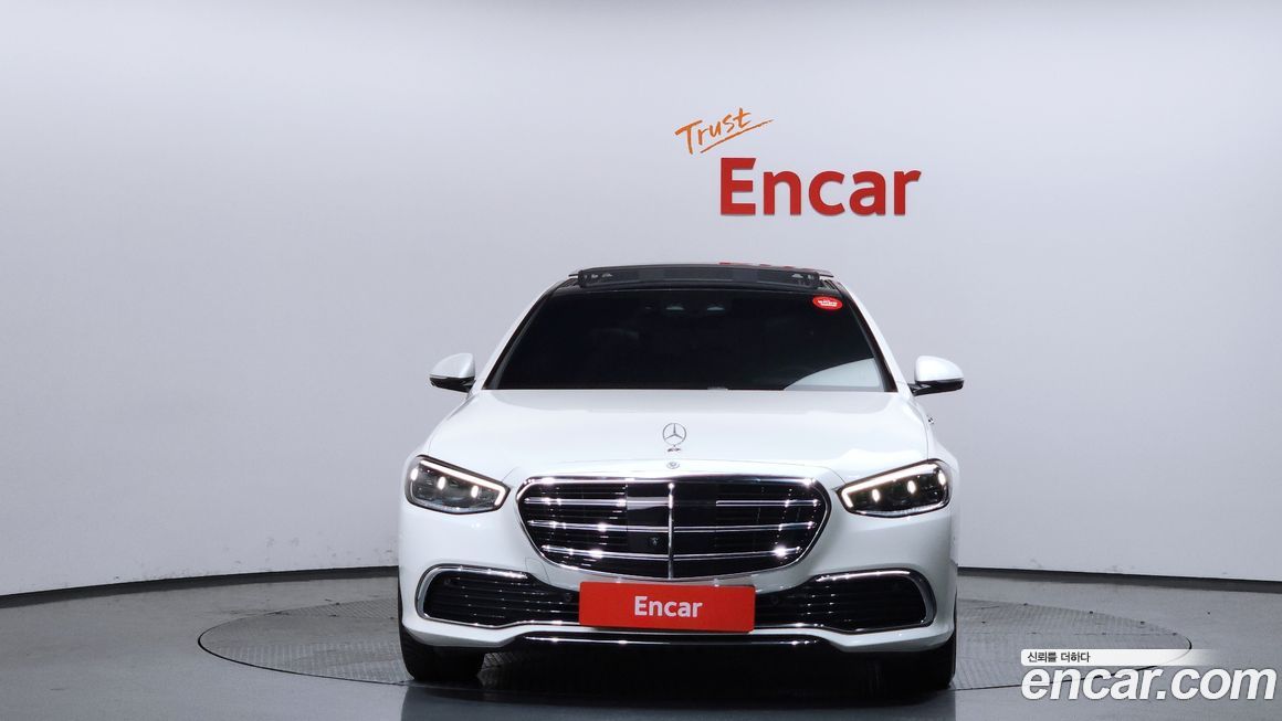 Mercedes-Benz S-Class 2021