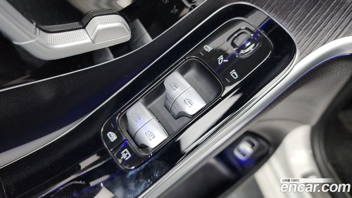 Mercedes-Benz S-Class 2021