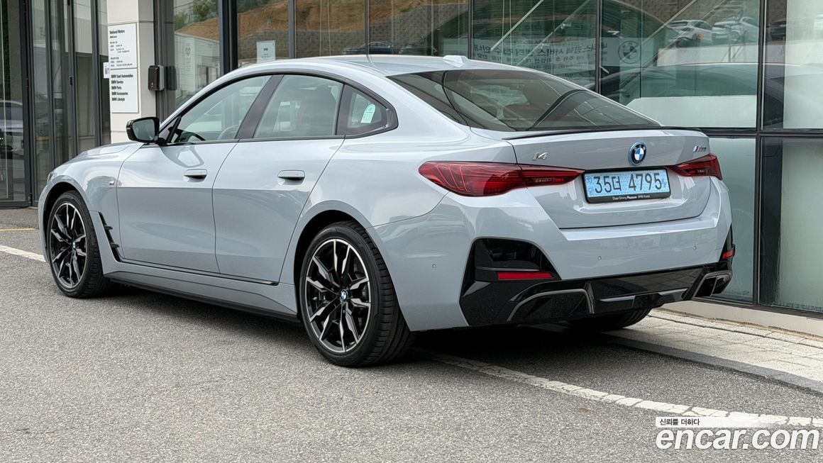 BMW i4 2025