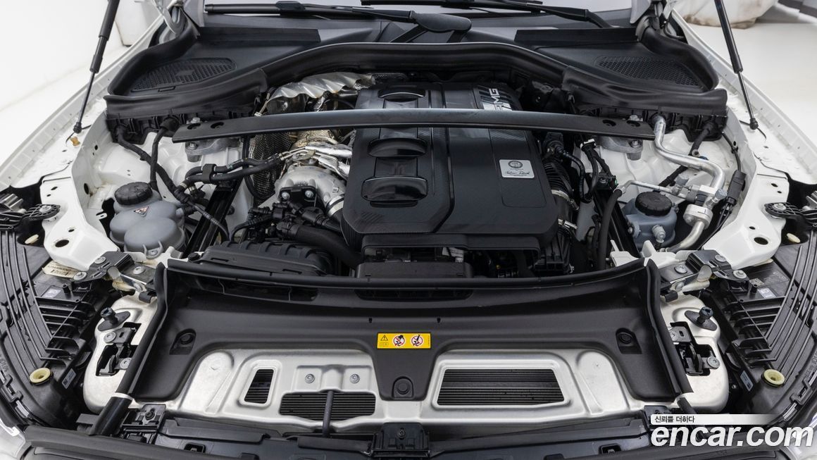 Mercedes-Benz GLC-Class 2025