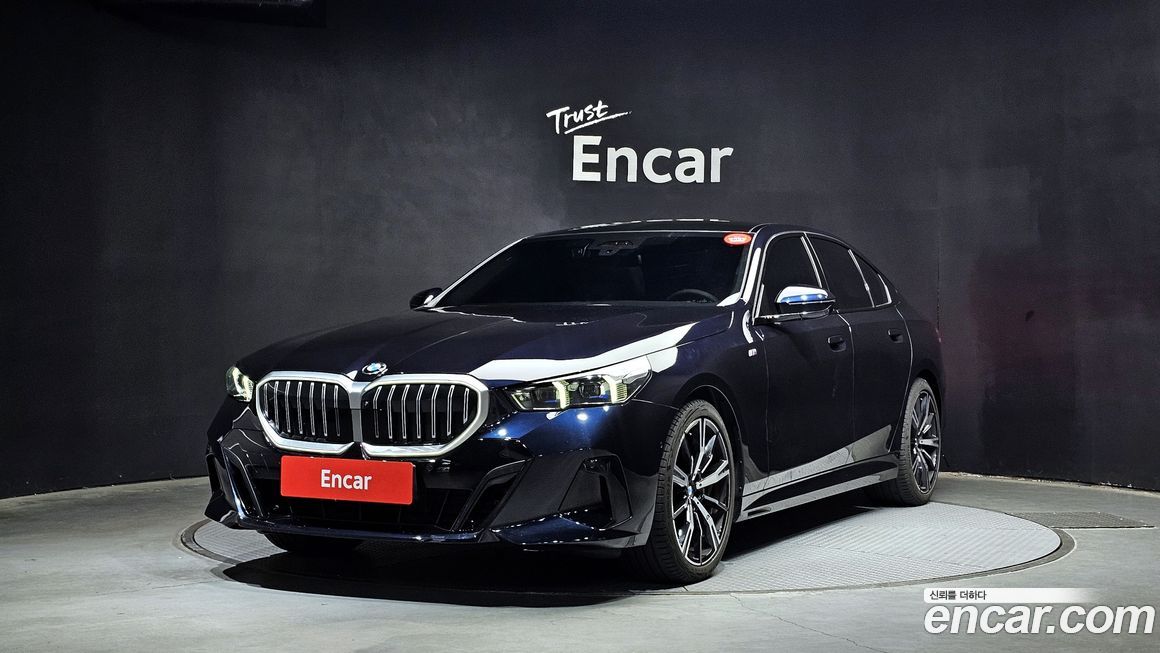 BMW 5-Series 2025