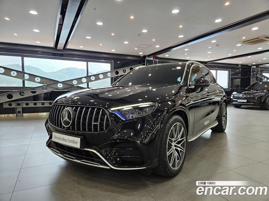 Mercedes-Benz GLC-Class 2025